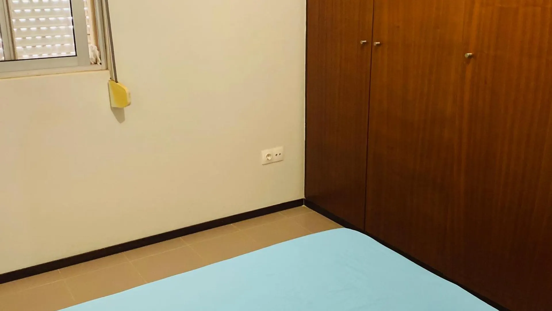 Apartamento T2 E Escritorio Mobiliado, Tudo Incluido , Agua, Luz, Internet, Maquina De Lavar Mindelo Cabo Verde